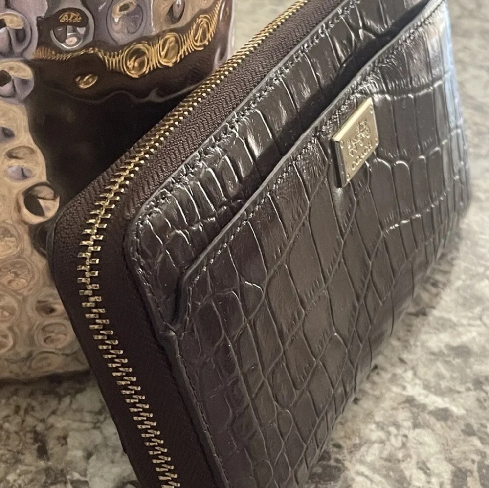 Coach wallet for sale(Women's)
